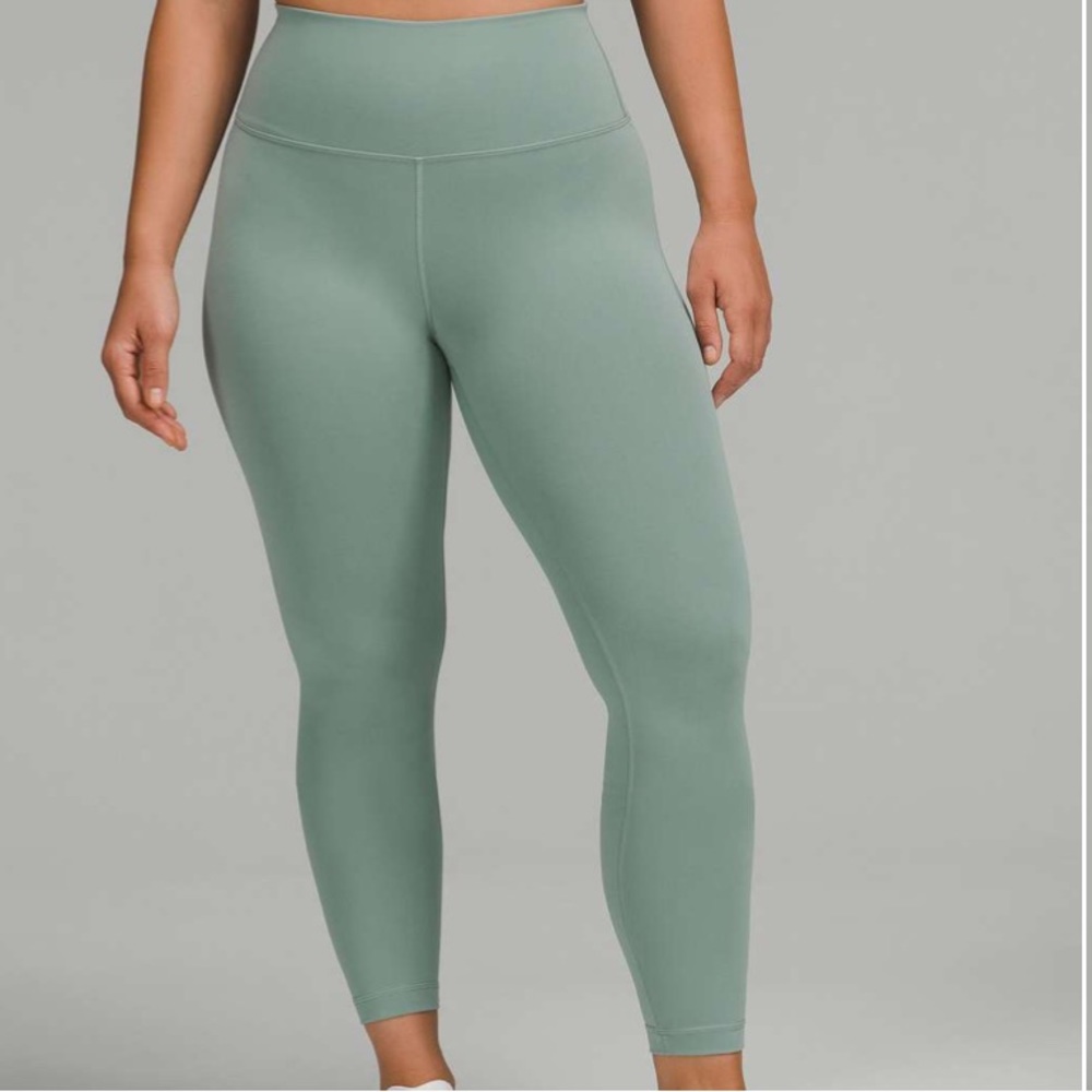 Lululemon Wunder Train Contour Fit High-Rise Tight 25"